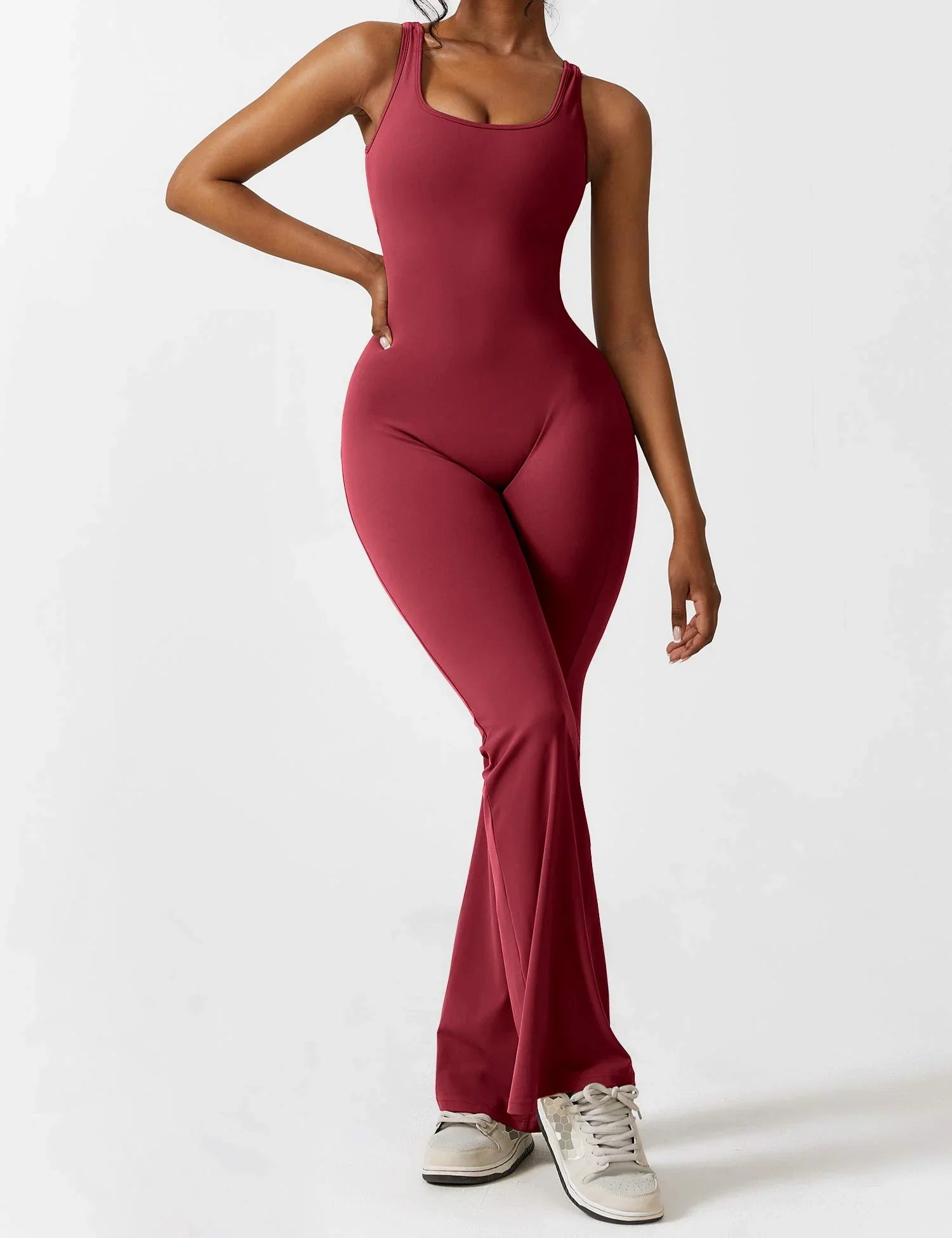 Lovandi VeeMuse™ - Jumpsuit mit ausgestelltem V-Rücken