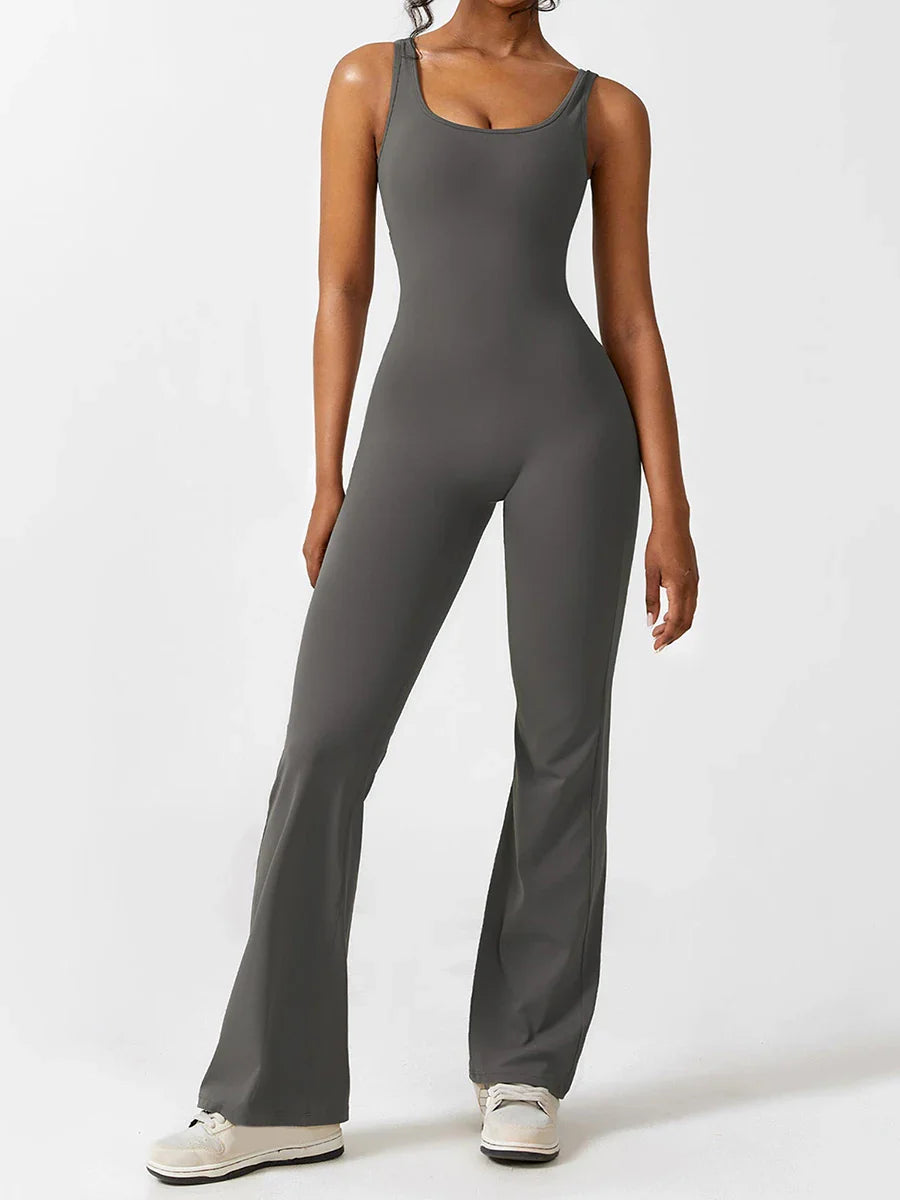 Lovandi VeeMuse™ - Jumpsuit mit ausgestelltem V-Rücken